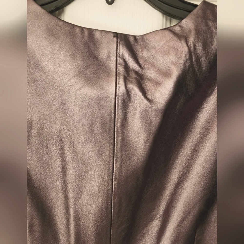 Trina Turk Sleeveless Leather Vest Zip Front In Metallic Silver Size 2 - Picture 8 of 12